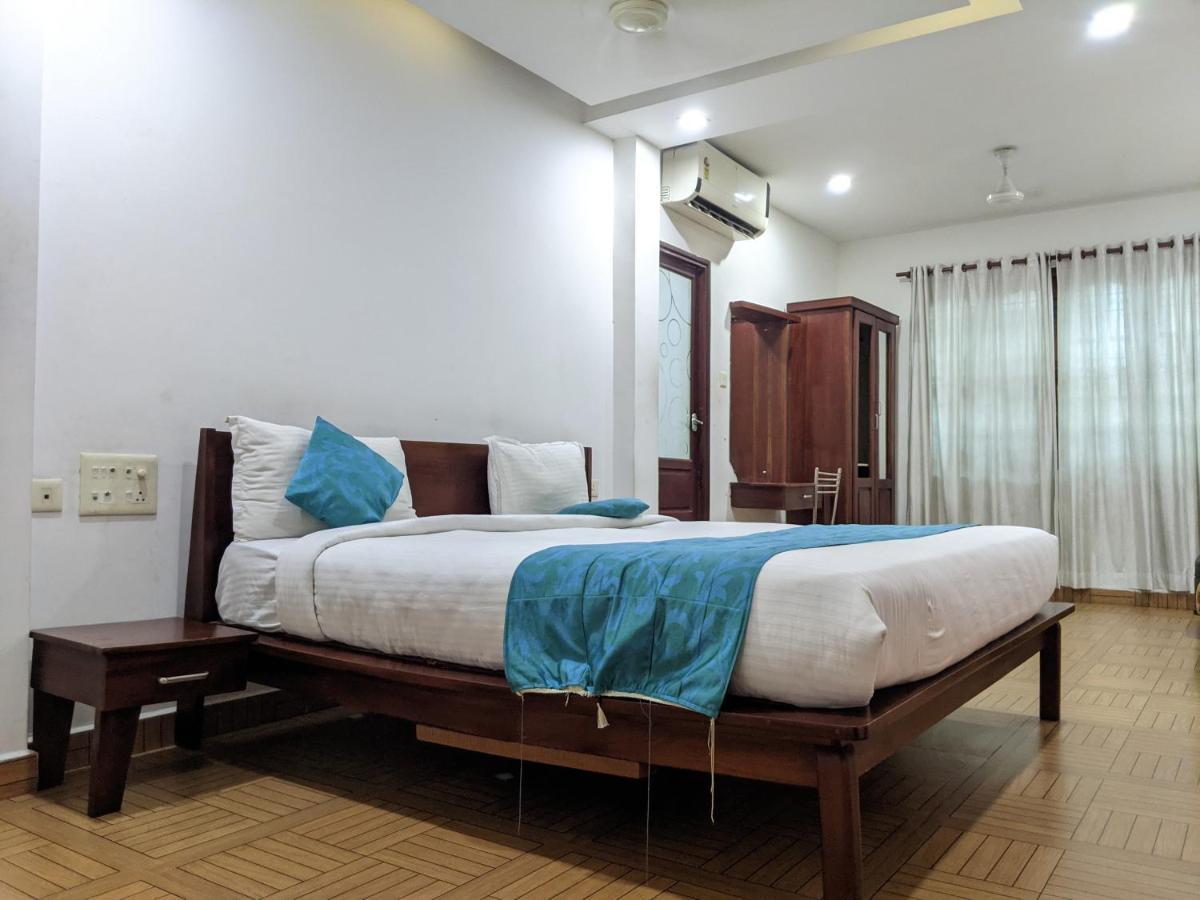 Malabar Plaza Inn Kochi Eksteriør billede